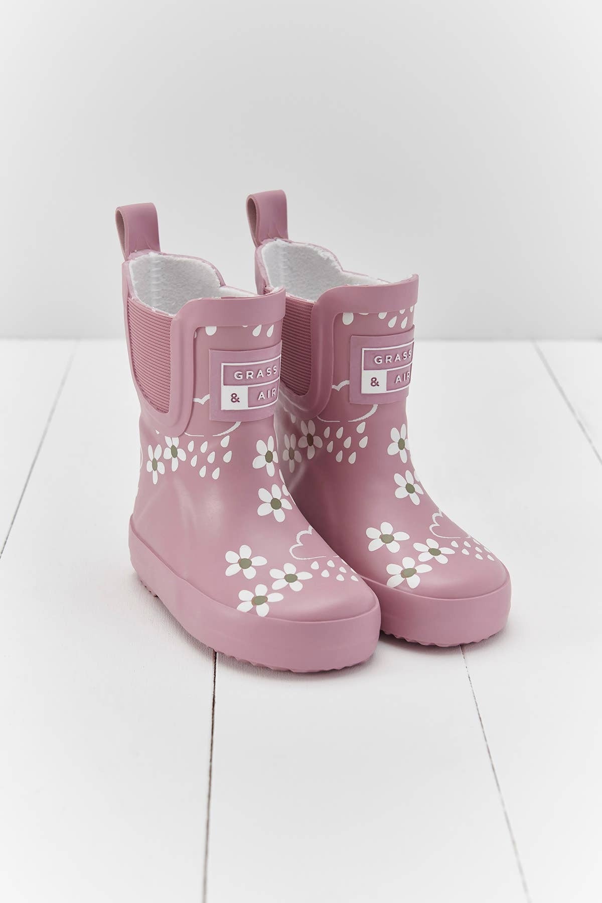 Grass Air Pink Bloom Floral Short Colour Changing Kids Wellies Bloom and Alfie
